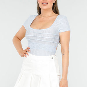 OP=OP.AV.09 Lichtblauwe Gehaakte Top met Kant