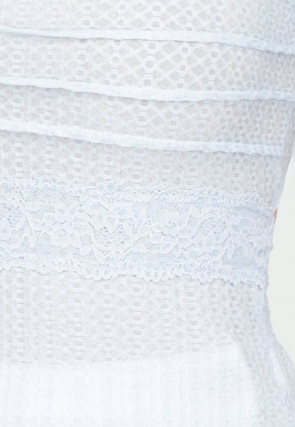 OP=OP.AV.09 Lichtblauwe Gehaakte Top met Kant