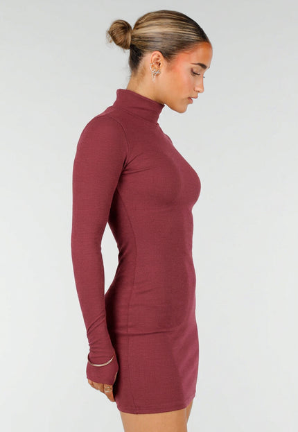 NEW260826 Bordeaux Rib Midi Jurk met Col