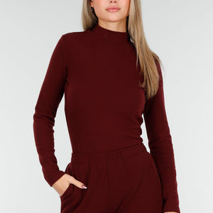 NEW261125 Burgundy Fleece Stretch Top met Col