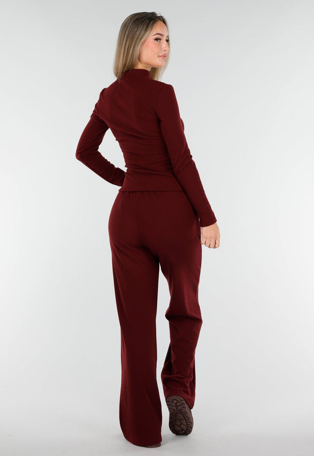 NEW261125 Burgundy Fleece Stretch Top met Col