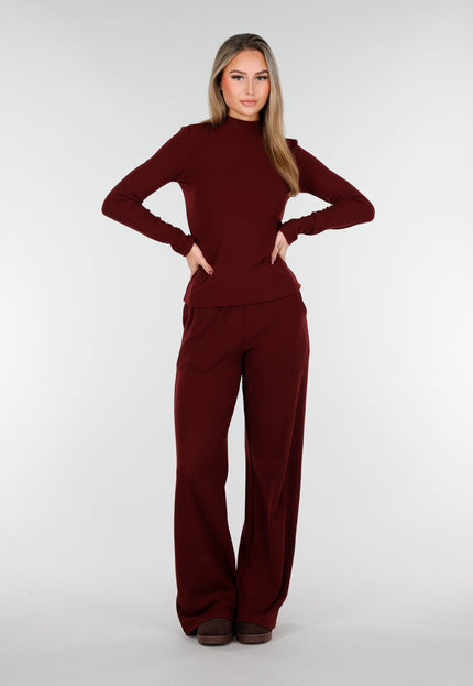 NEW261125 Burgundy Fleece Stretch Top met Col