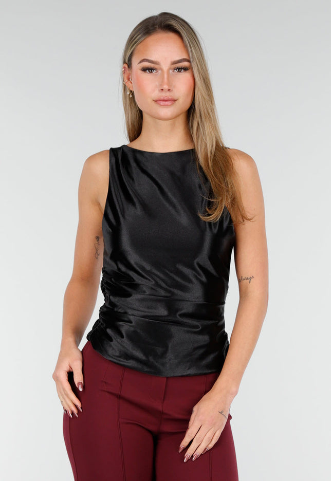 OP=OP.AV.12 Zwarte Stretch Satijnen Top met Pads