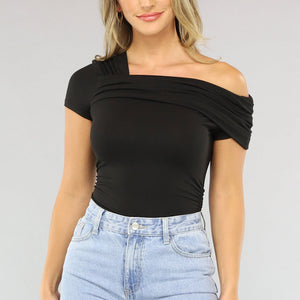 NEW2703 Zwarte Geplooide Top met Asymmetrische One Shoulder
