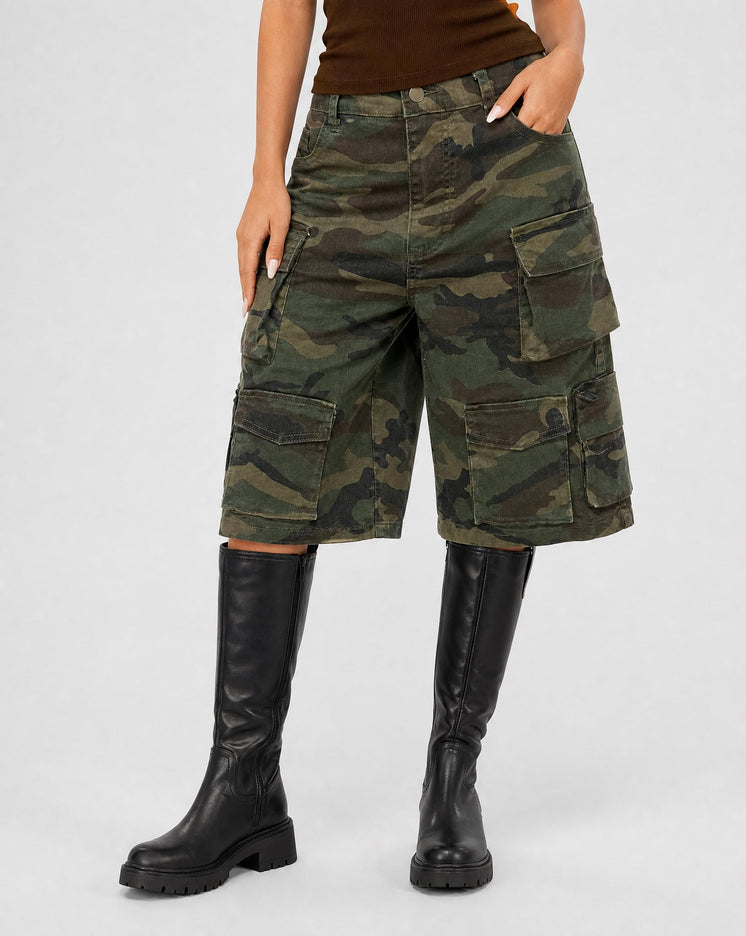 NEW270526 Camouflage Cargo Bermuda Short