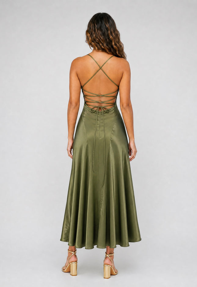 NEW270526 Groene Satijnen Maxi Jurk met Open Rug