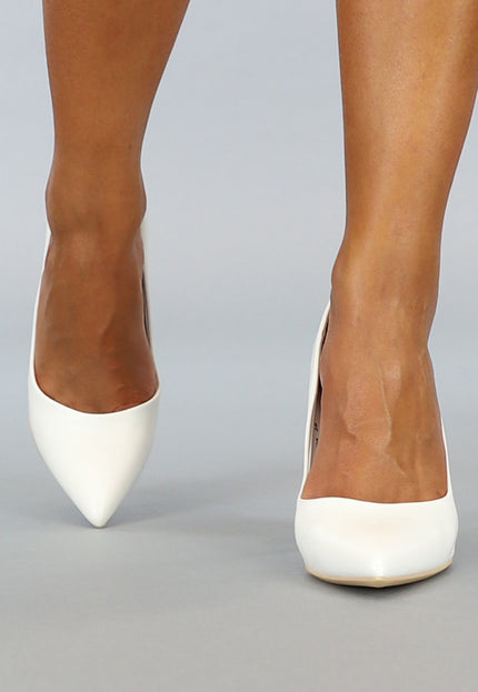 NEW2707 Witte Lederlook Pumps met Spitse Neus