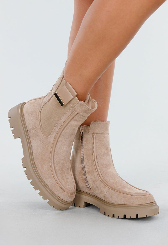 NEW270825 Beige Enkellaarsjes met Chunky Zool