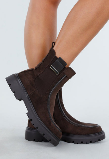 NEW270825 Bruine Enkellaarsjes met Chunky Zool