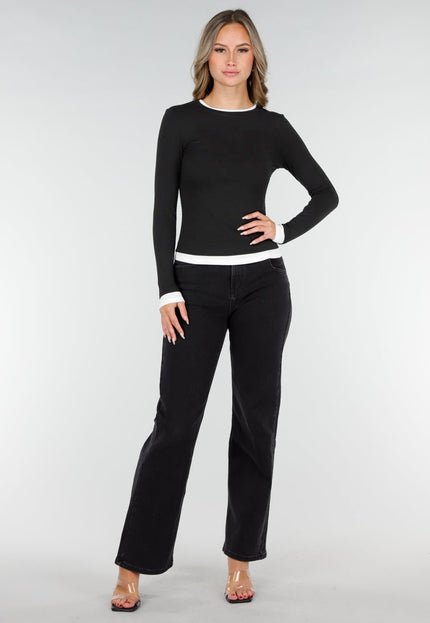 NEW270825 Zwarte Top met Witte Boorden