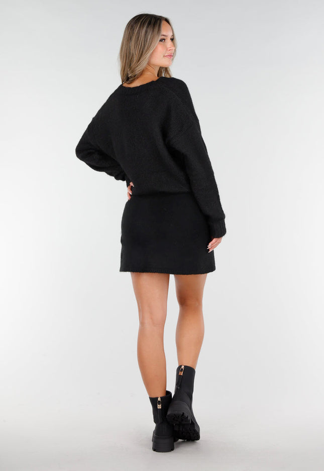 NEW270825 Zwarte Stretch Trui met V-Hals