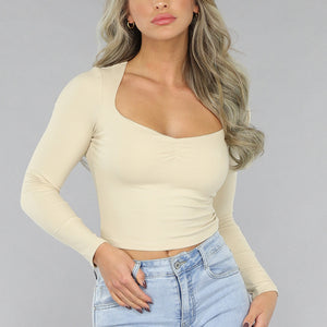 OP=OP.AV.09 Beige Rib Top met Kleine Scrunch