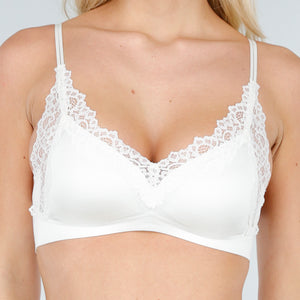NEW280126 Witte Kanten Bralette met Pads