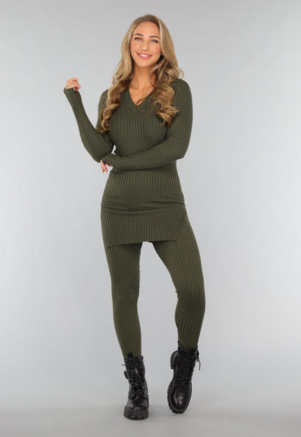 OP=OP.10.NL Donkergroene Twinset met Duimgaten