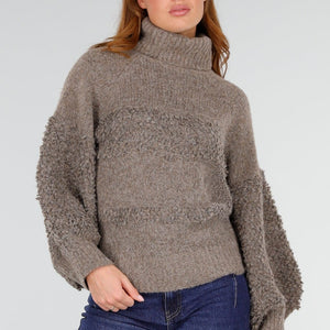 NEW281026 Taupe Gebreide Coltrui met Ballonmouwen