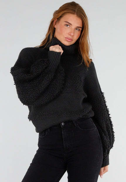 NEW281026 Zwarte Coltrui met Pofmouwen en Teddy Detail
