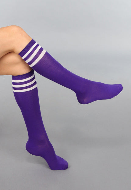 NEW290125 Donkerpaarse Sokken met Witte Strepen