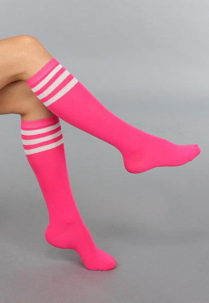 NEW290125 Felroze Sokken met Streepdetails