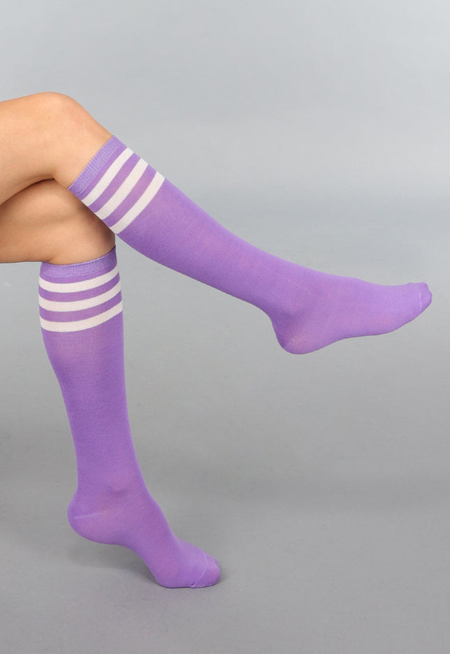NEW290125 Gestreepte Sokken in Paars