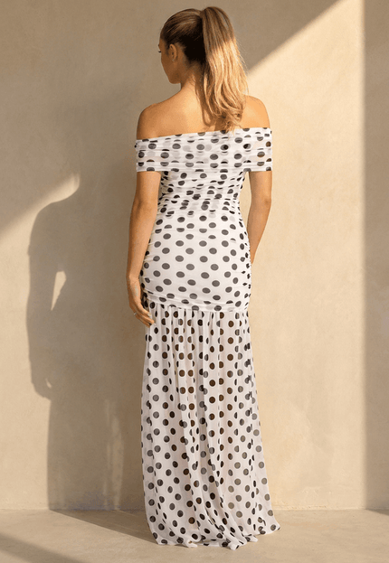 NEW290726 Witte Mesh Maxi Jurk met Zwarte Stippen