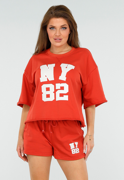 OP=OP.AV.09 Rood Katoenen NY Setje met Short