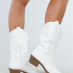 NEW300725 Witte Leatherlook Westernlaarzen
