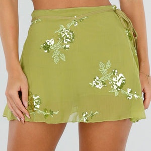 NEW300926 Groene Skort met Overslag en Bloemen
