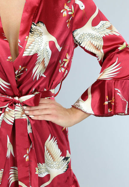 OP=OP.51.S Rode Satin Kimono met Ruches