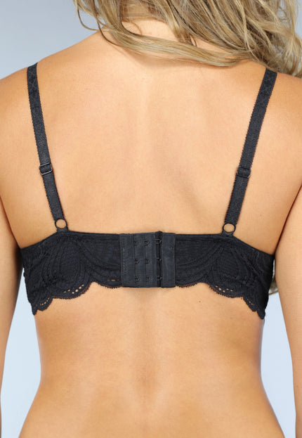 NEW3107 Kanten Padded Top in Zwart