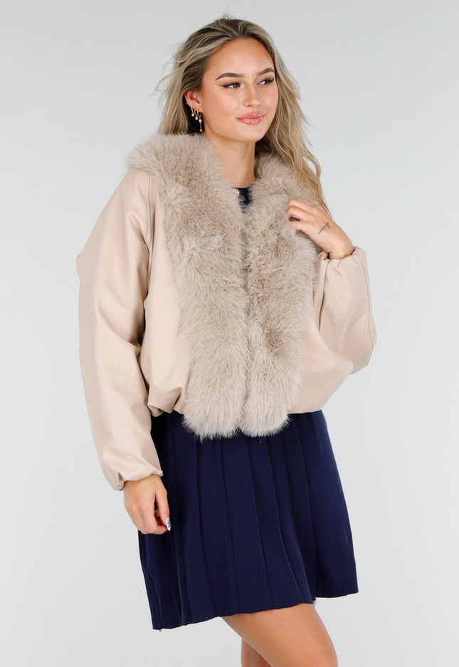 OP=OP.! Beige Jack met Bontkraag