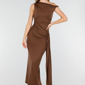 OP=OP.! Bruine One Shoulder Maxi Jurk