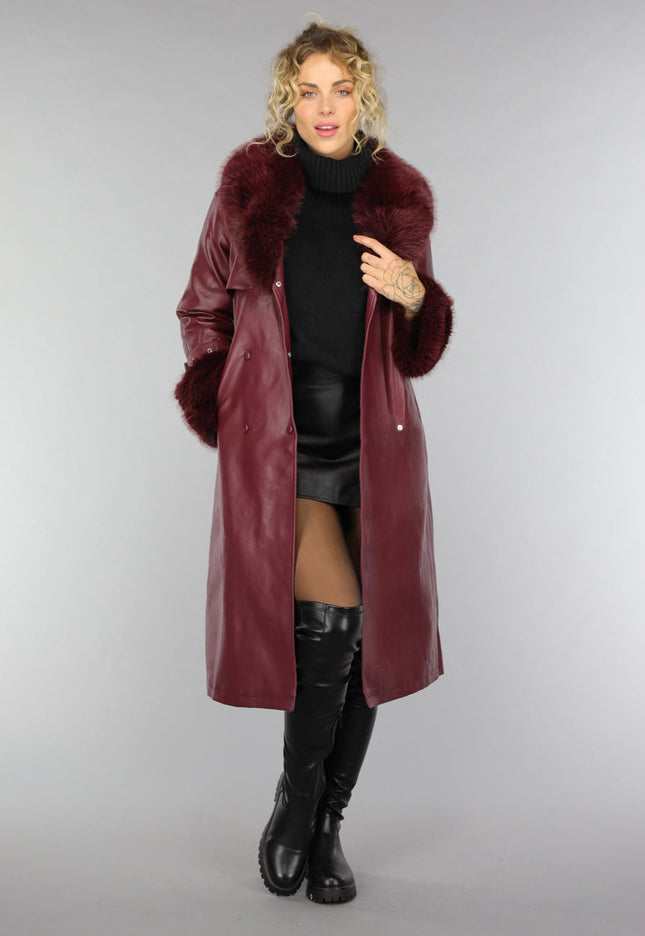 OP=OP.! Lange Wijnrode Lederlook Trenchcoat met Bont