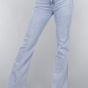 OP=OP.! Mid Waist Flared Jeans met Wassing