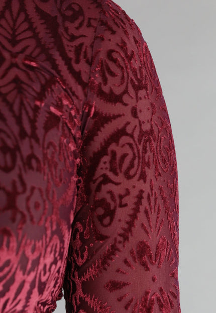 OP=OP.! See Through Burgundy Top met Velvet Print