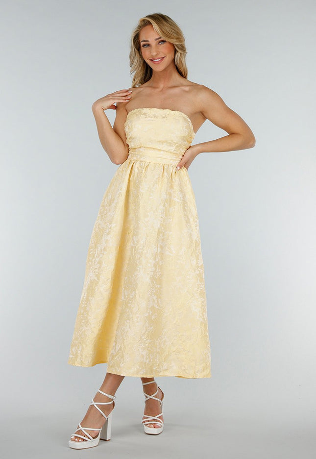 OP=OP.! Strapless Butter Yellow Jacquard Jurk