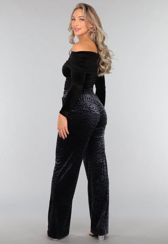 OP=OP.! Zwart Velvet Off Shoulder Topje