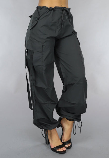 OP=OP.06.NL Parachute Cargo Broek in Donkergrijs