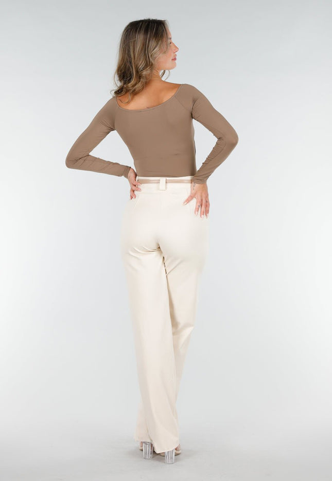 OP=OP.08.NL Camel Top met Plooidetail