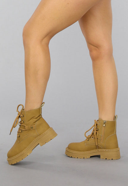 OP=OP! Camel Kleurige Veterboots met Grove Zool