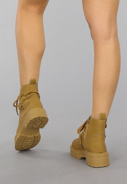 OP=OP! Camel Kleurige Veterboots met Grove Zool