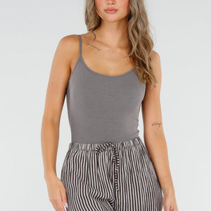 OP=OP.19.S Grijze Rib Bodysuit met Pads