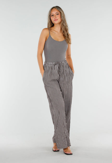 OP=OP.19.S Grijze Rib Bodysuit met Pads