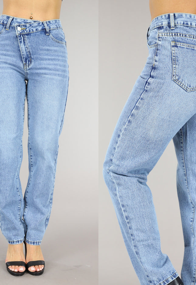 OP=OP.22.NL Blauwe Jeans met Schuine Sluiting