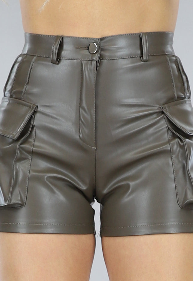 OP=OP.23.NL Bruine Lederlook Cargo Short