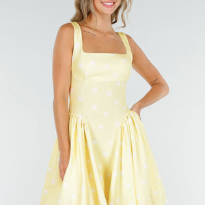 OP=OP.23.NL Butter Yellow Stippenjurk