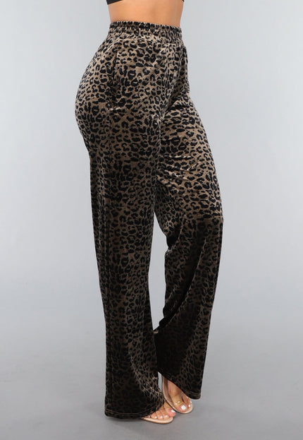 OP=OP.25.NL Velvet Wide Leg Broek met Panterprint