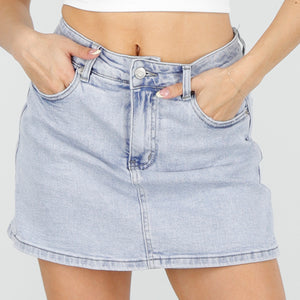 OP=OP.26.NL Lichtblauwe Denim Skort met Stretch