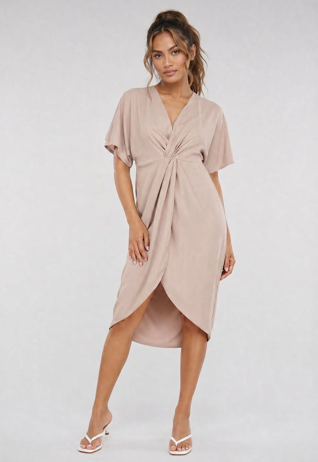 OP=OP.27.NL Beige Overslag Midi Jurk