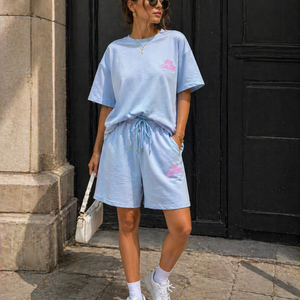 OP=OP.30.NL Lichtblauwe Two Piece Set met Shorts