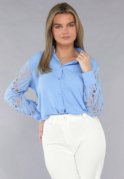 OP=OP.32.NL Lichtblauwe Blouse met See-Through Crochet Mouwen